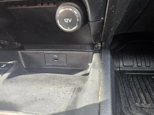 Vehicle image 40 of 59