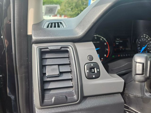 Vehicle image 45 of 59