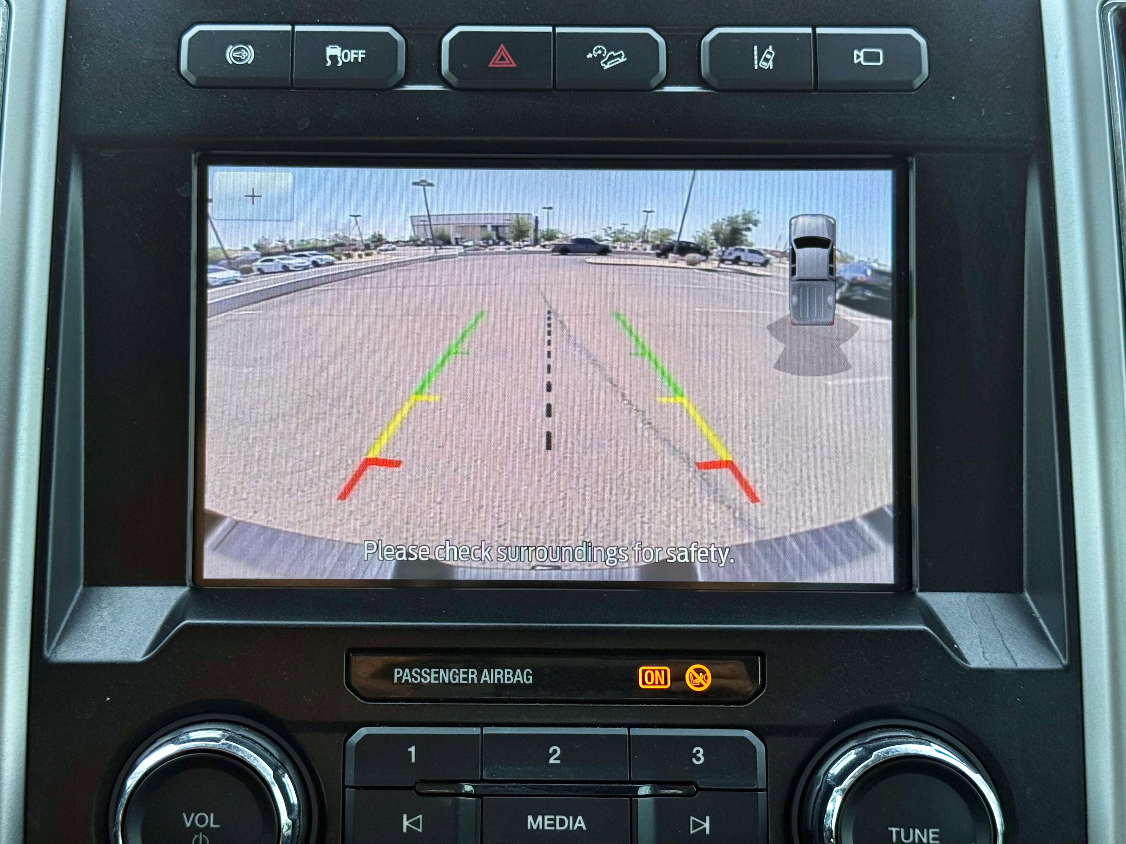 Vehicle image 37 of 46