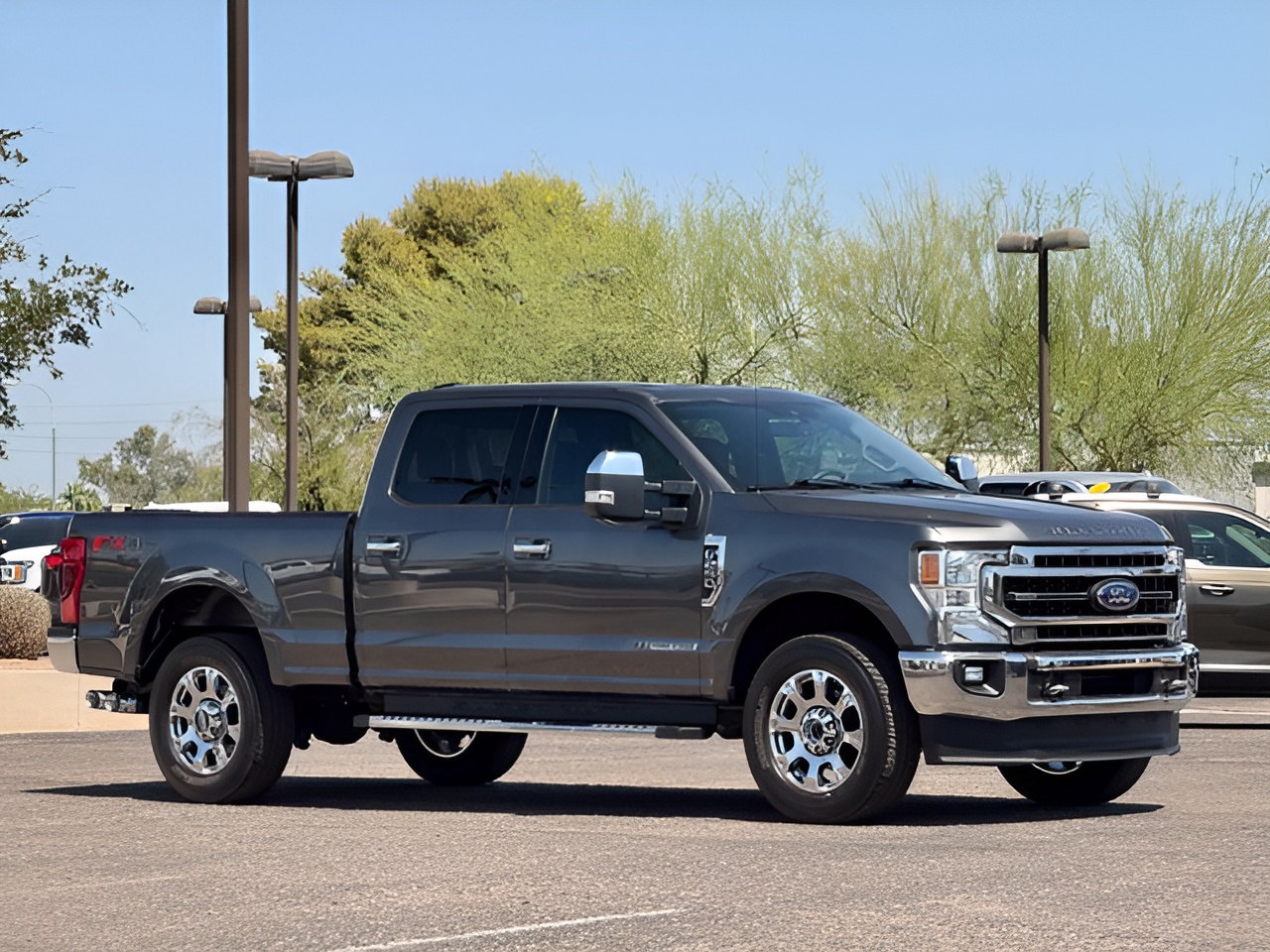 Vehicle image 41 of 46