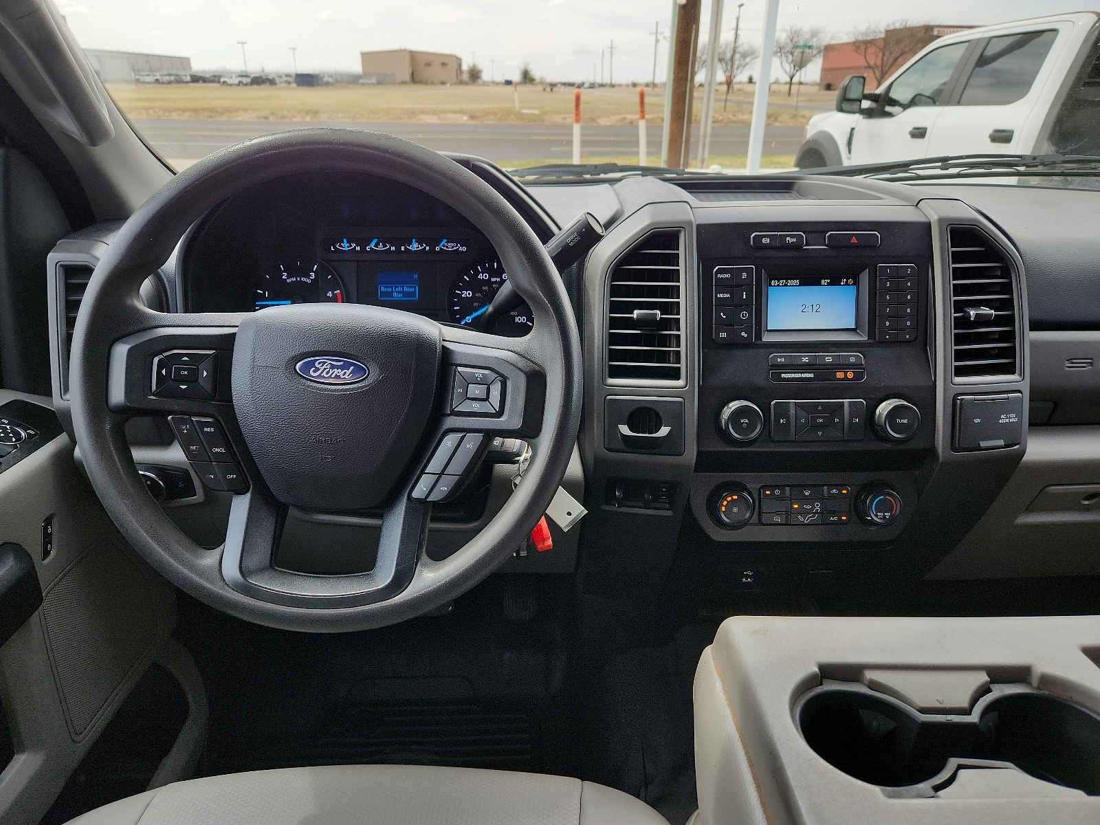 Vehicle image 9 of 16
