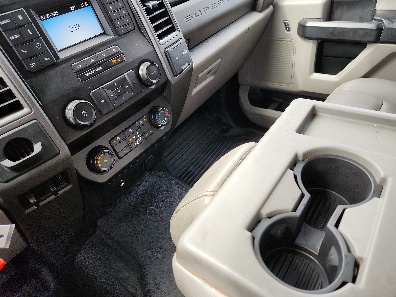 Vehicle image 16 of 16