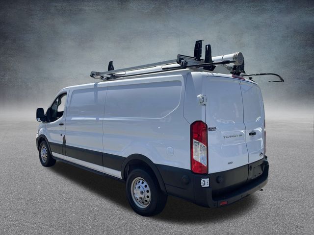 Vehicle image 7 of 34