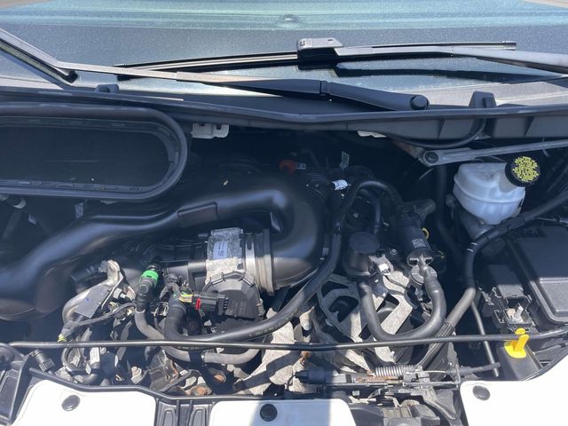Vehicle image 12 of 34