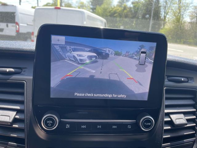 Vehicle image 24 of 34
