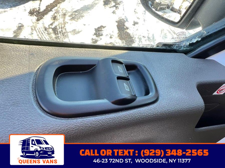 2020 Ford Transit Base Image 29 of 48