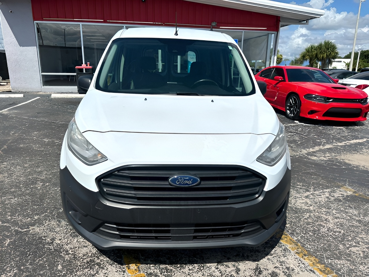 Vehicle image 23 of 28