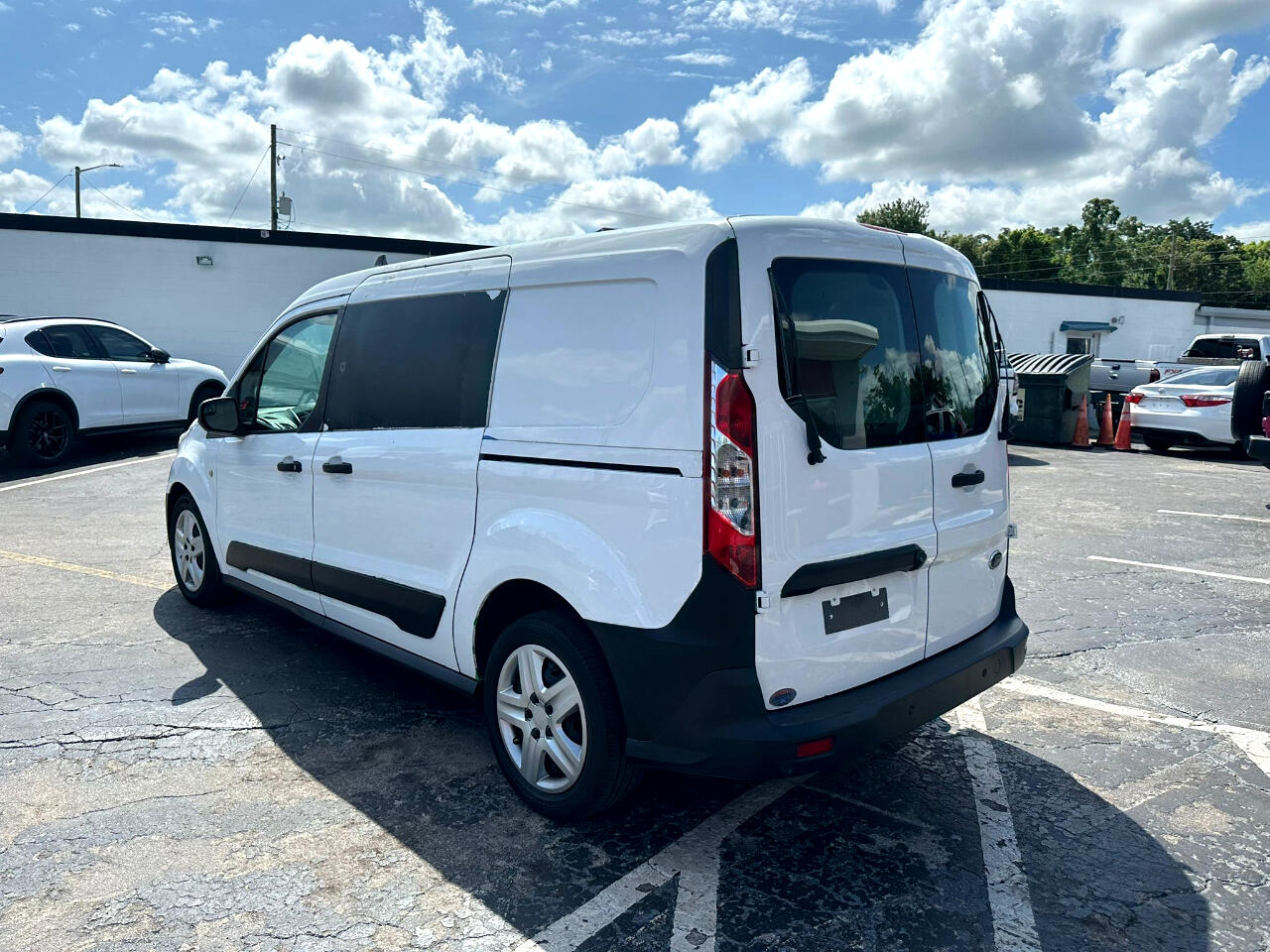 Vehicle image 6 of 28
