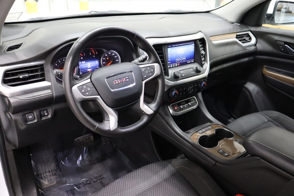 Vehicle image 18 of 41