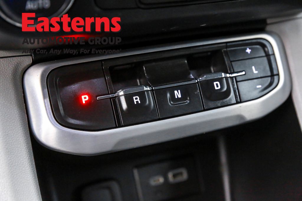 Vehicle image 51 of 63