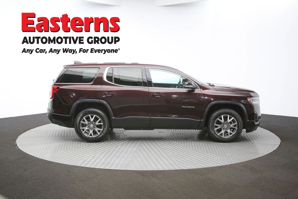 Vehicle image 17 of 63