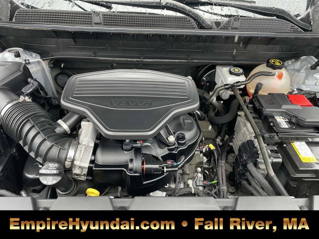 Vehicle image 13 of 44