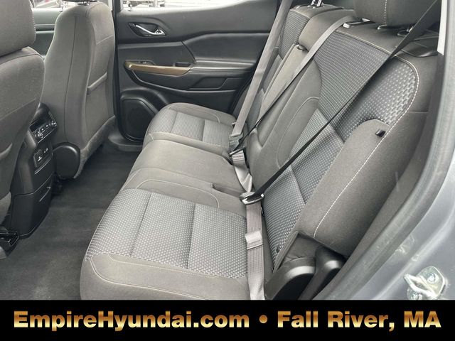 Vehicle image 18 of 44