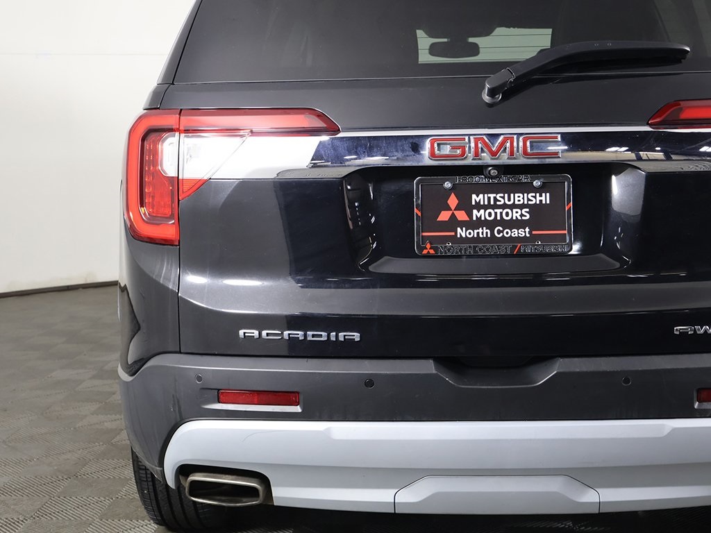 Vehicle image 8 of 53
