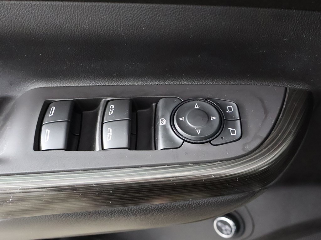 Vehicle image 35 of 53