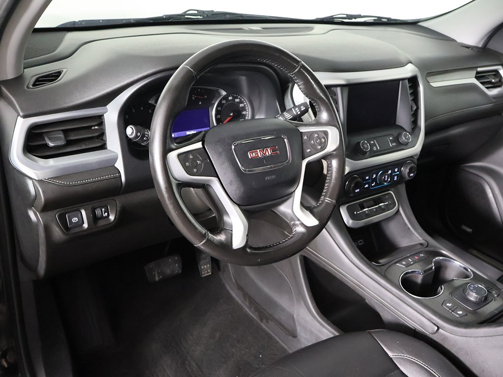 Vehicle image 25 of 53