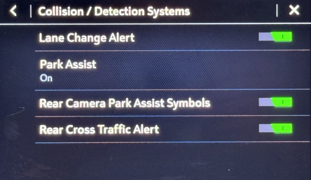 Vehicle image 31 of 44
