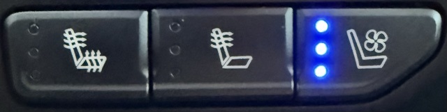 Vehicle image 35 of 44