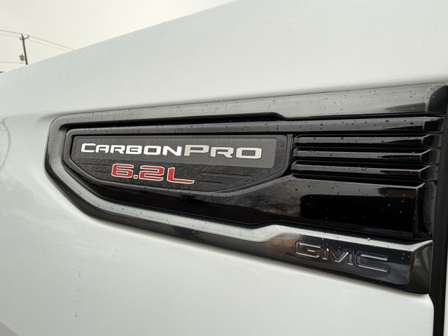 Vehicle image 13 of 44