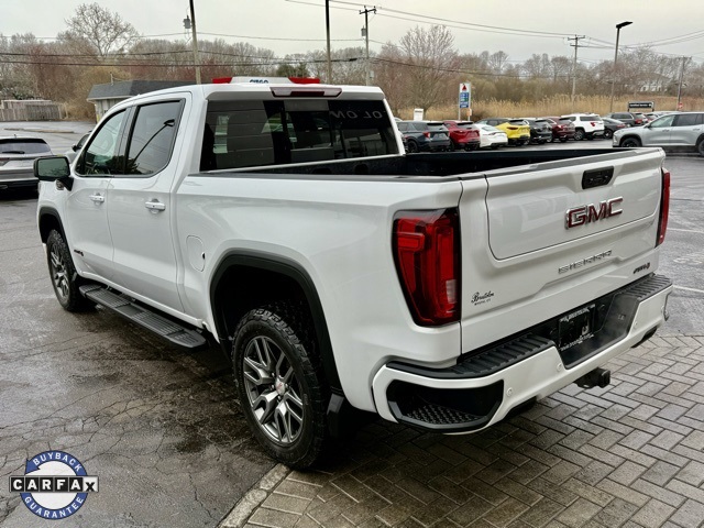 Vehicle image 8 of 44