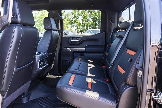 Vehicle image 13 of 28
