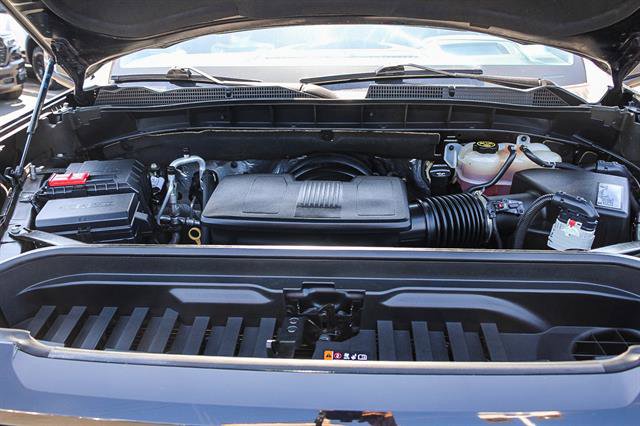 Vehicle image 7 of 28