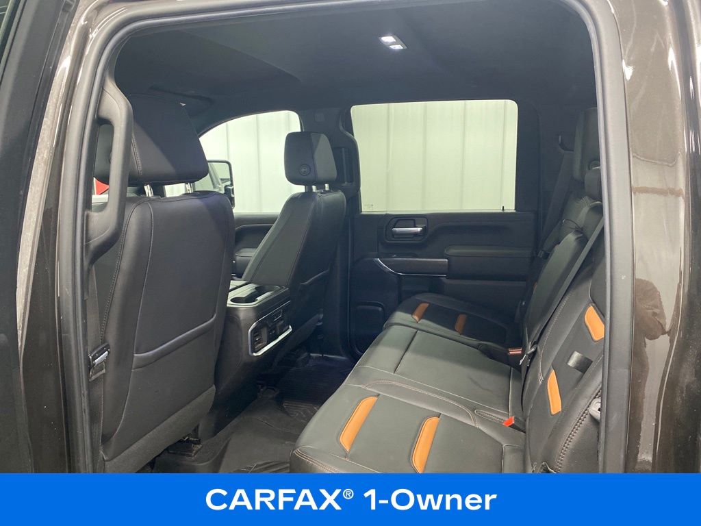 Vehicle image 8 of 25