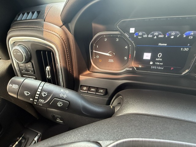 2020 GMC Sierra 2500HD AT4 Image 21 of 31