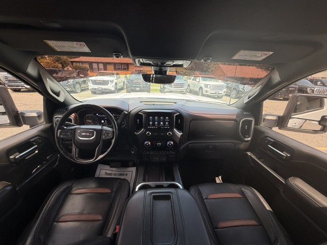 2020 GMC Sierra 2500HD AT4 Image 12 of 31