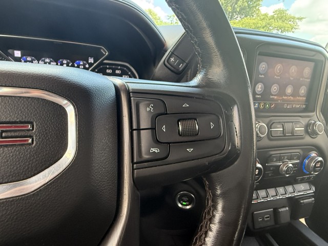 2020 GMC Sierra 2500HD AT4 Image 13 of 31