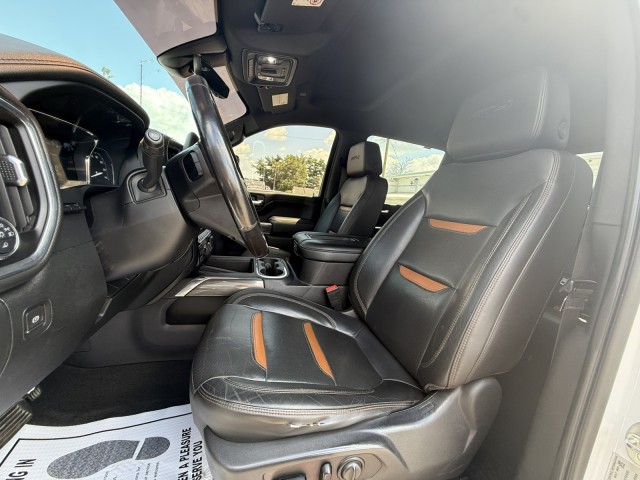 2020 GMC Sierra 2500HD AT4 Image 10 of 31