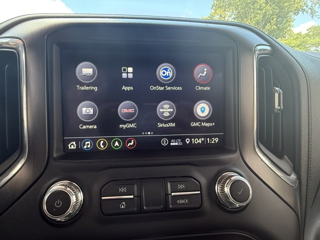 2020 GMC Sierra 2500HD AT4 Image 15 of 31