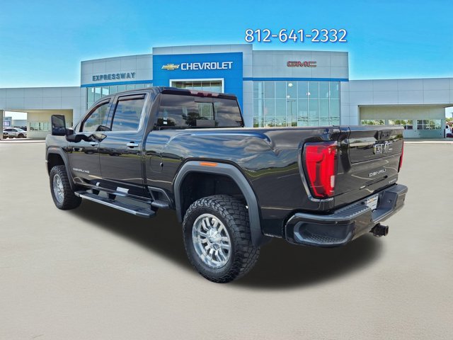 2020 GMC Sierra 2500HD Denali Image 8 of 24