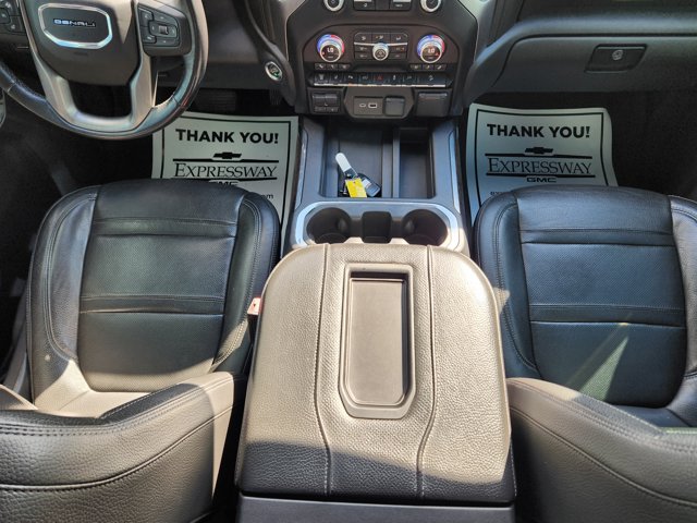 2020 GMC Sierra 2500HD Denali Image 18 of 24