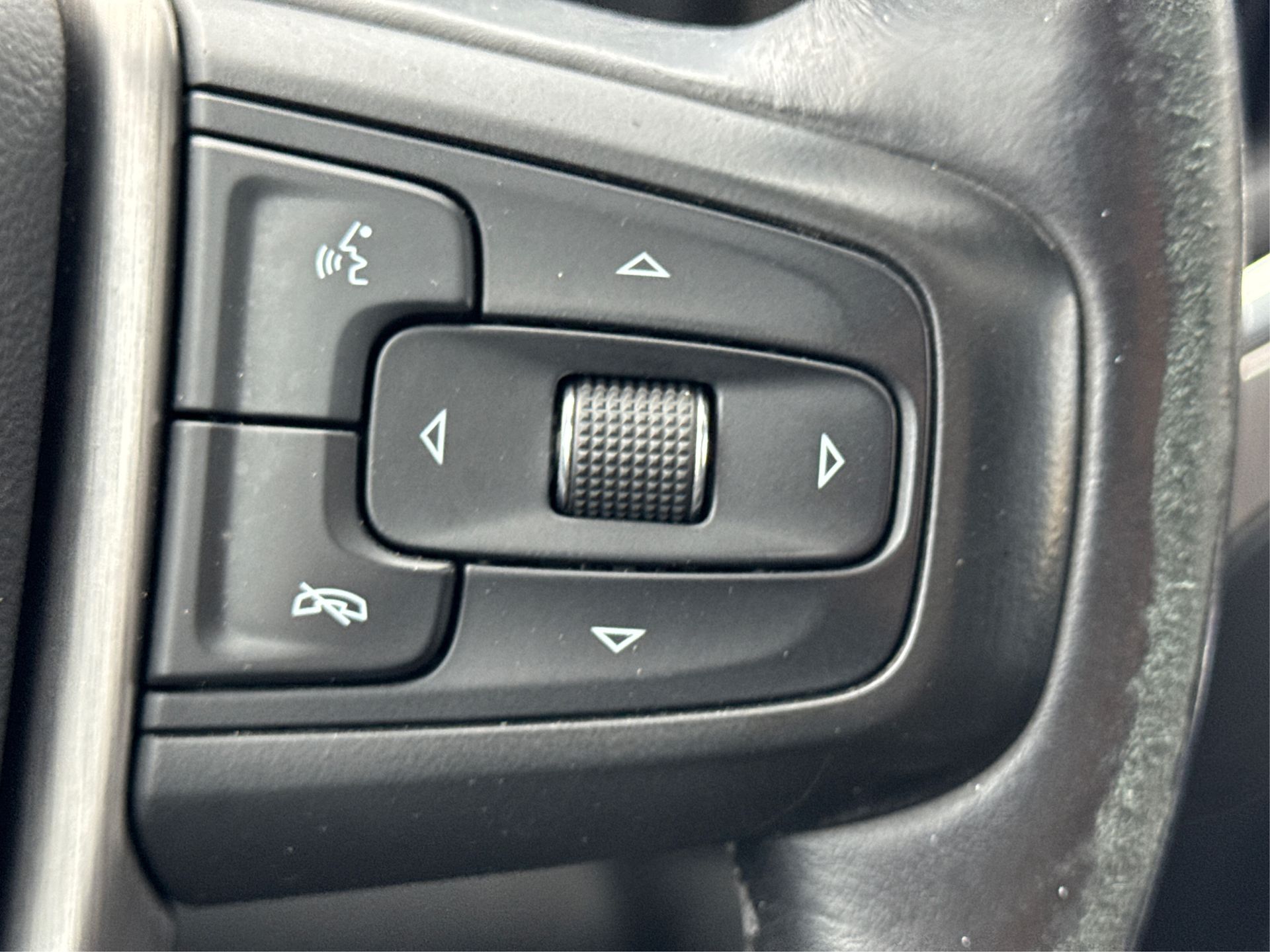 2020 GMC Sierra 2500HD Denali Image 22 of 34