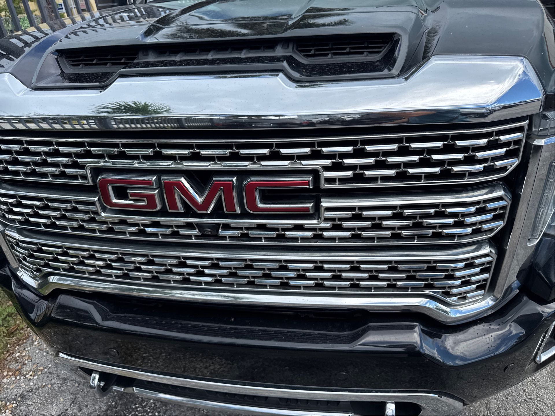 2020 GMC Sierra 2500HD Denali Image 33 of 34