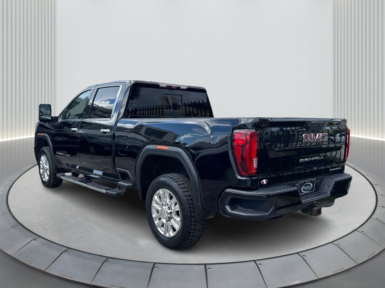2020 GMC Sierra 2500HD Denali Image 7 of 34