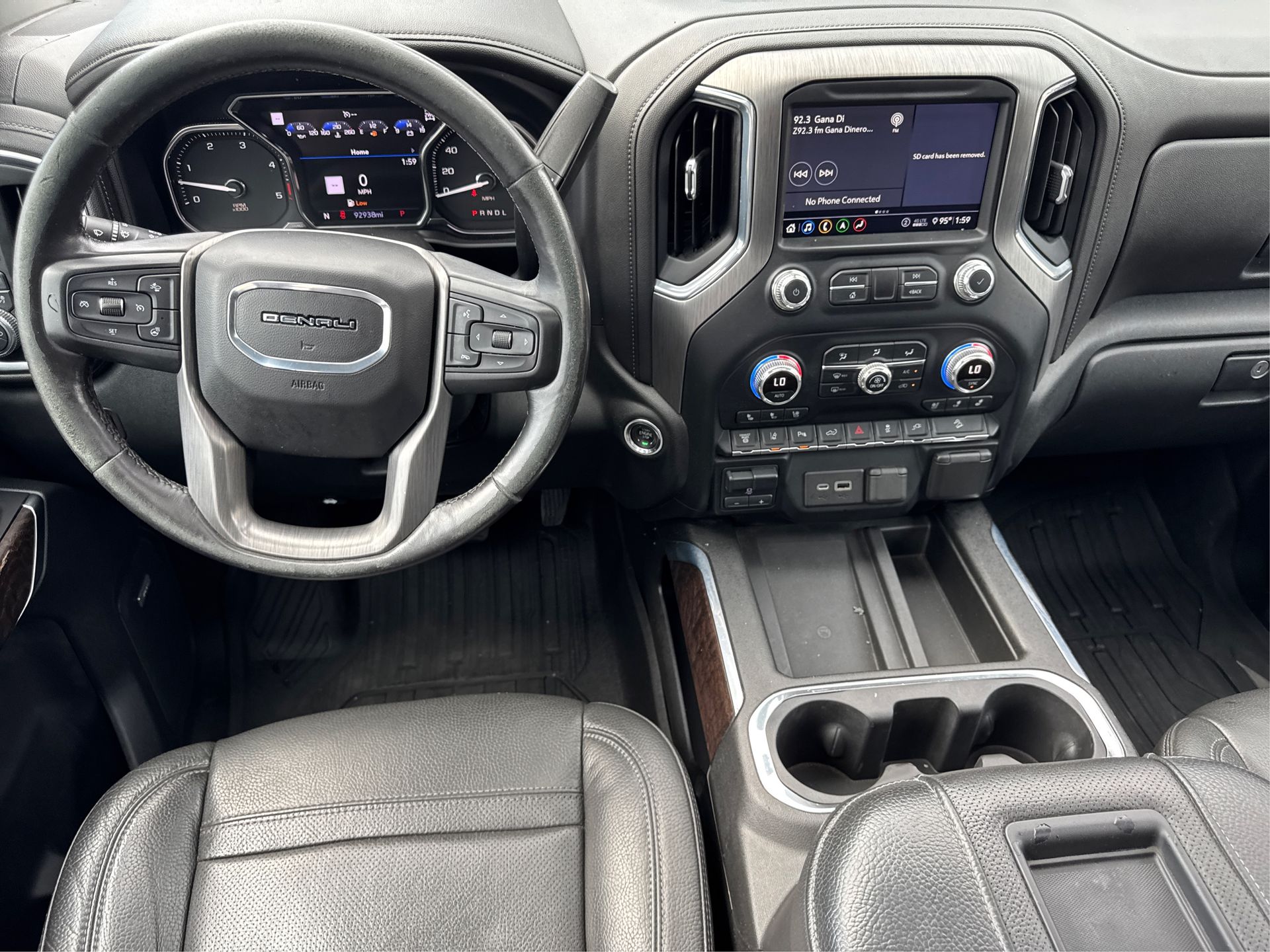 2020 GMC Sierra 2500HD Denali Image 15 of 34