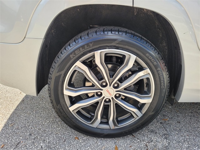 2020 GMC Terrain Denali Image 9 of 34