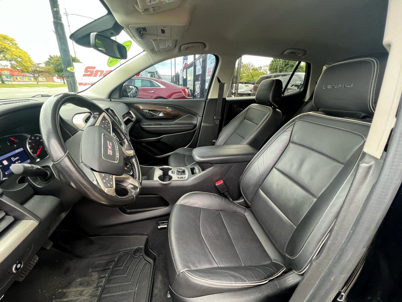 2020 GMC Terrain Denali Image 12 of 36