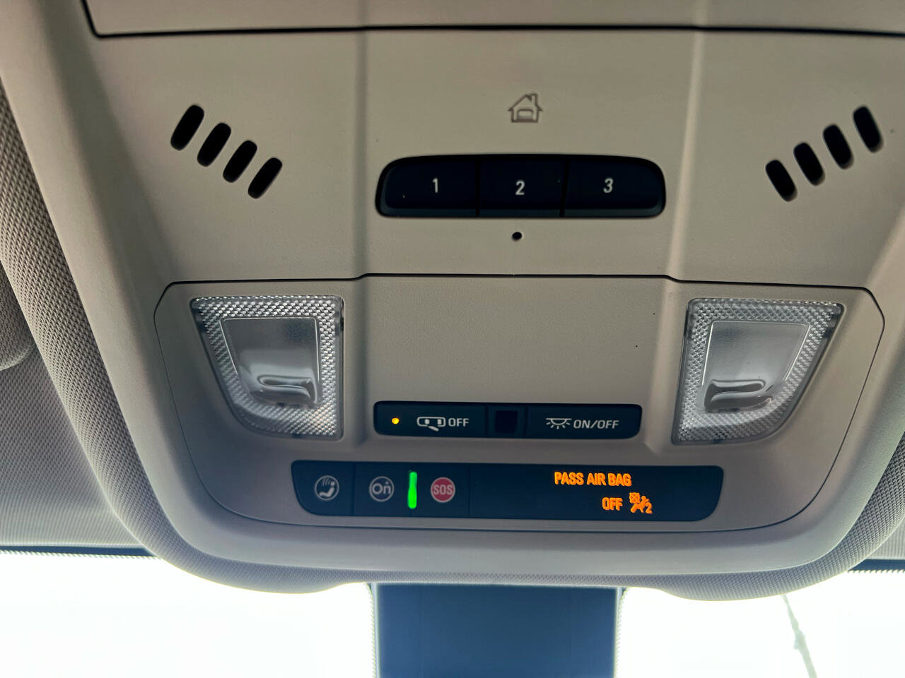 2020 GMC Terrain Denali Image 26 of 36