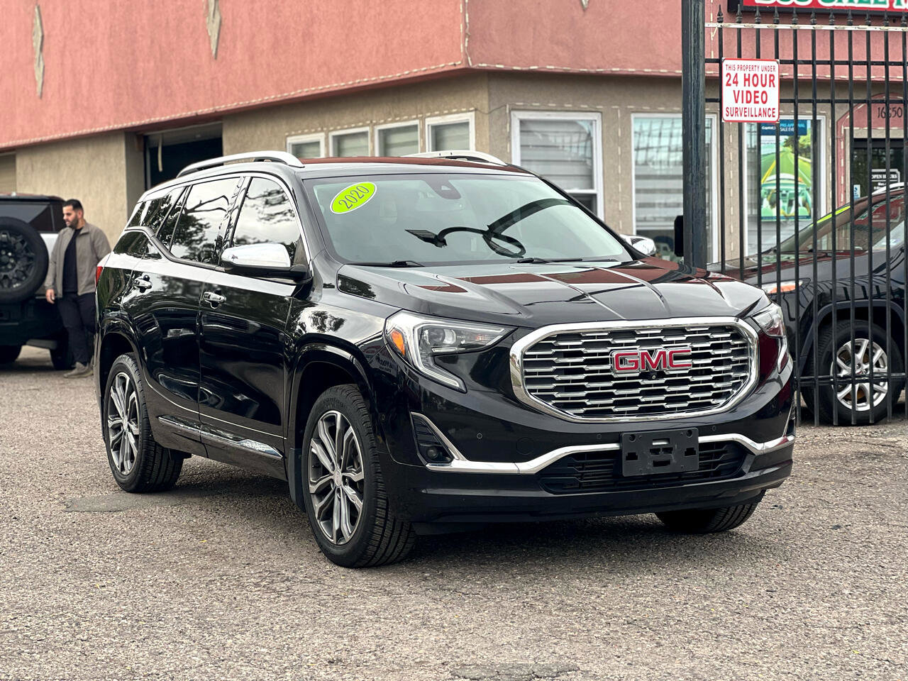 2020 GMC Terrain Denali Image 4 of 36