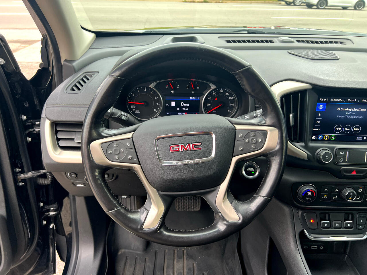 2020 GMC Terrain Denali Image 14 of 36