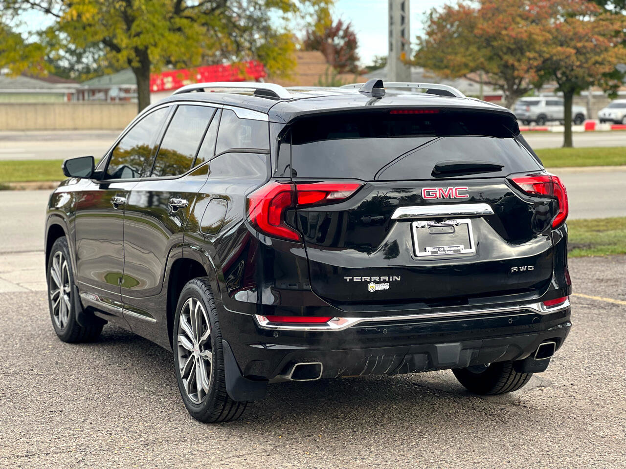2020 GMC Terrain Denali Image 8 of 36