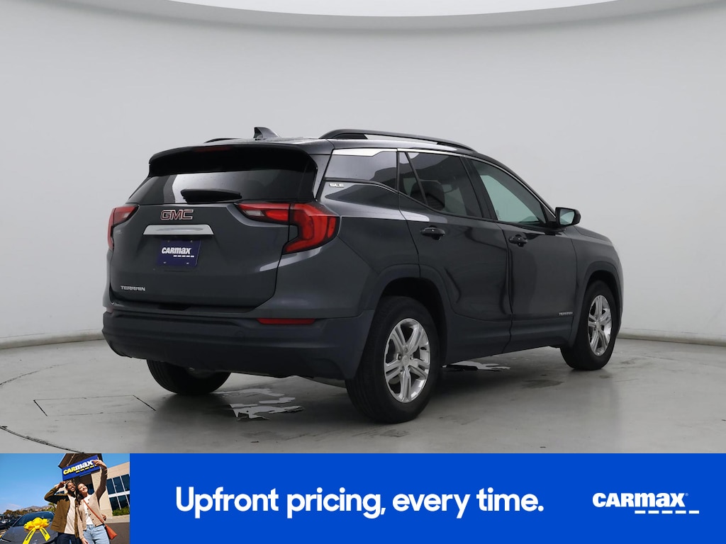 2020 GMC Terrain SLE Image 4 of 22