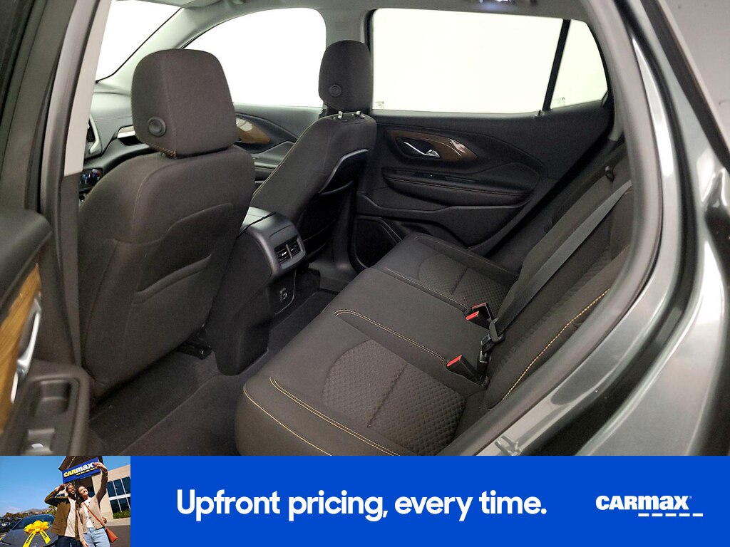 2020 GMC Terrain SLE Image 9 of 22