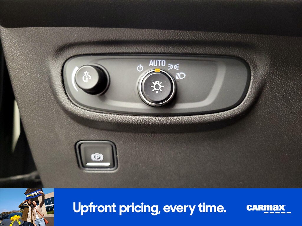 2020 GMC Terrain SLE Image 22 of 22