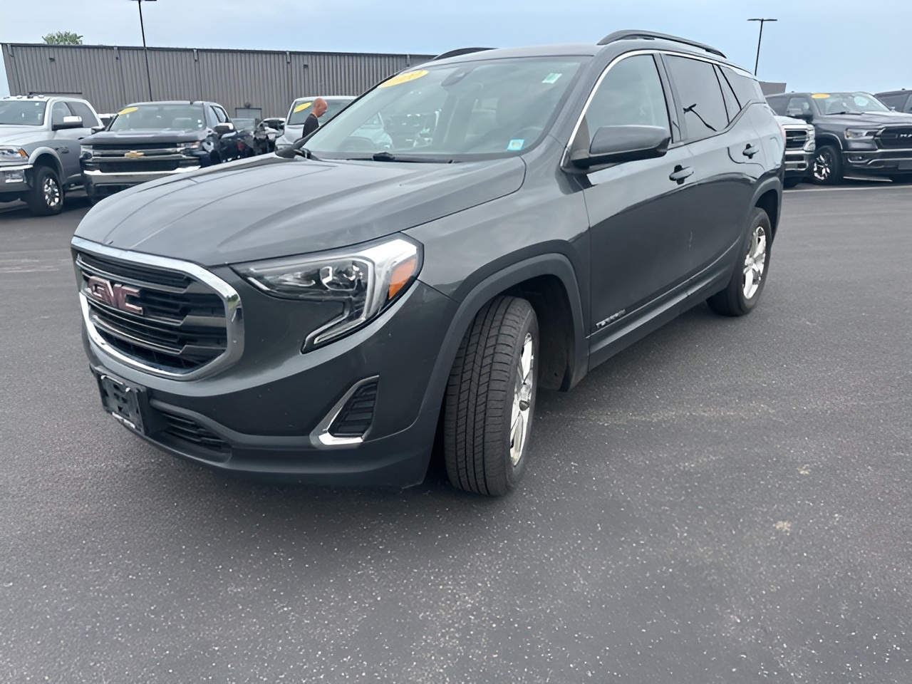 Vehicle image 27 of 34
