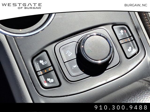 Vehicle image 24 of 31