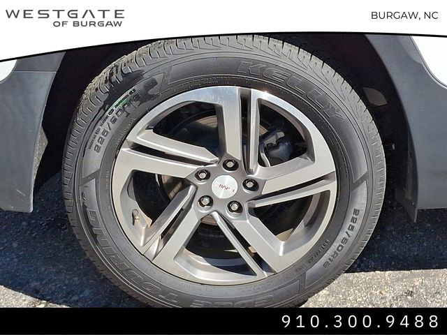 Vehicle image 8 of 31